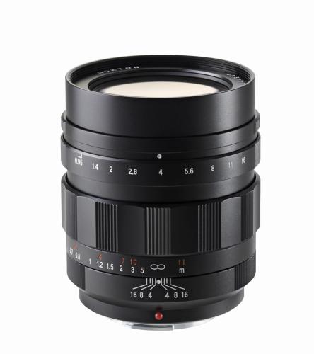 42_5mm_F0_95_Nokton_MFT